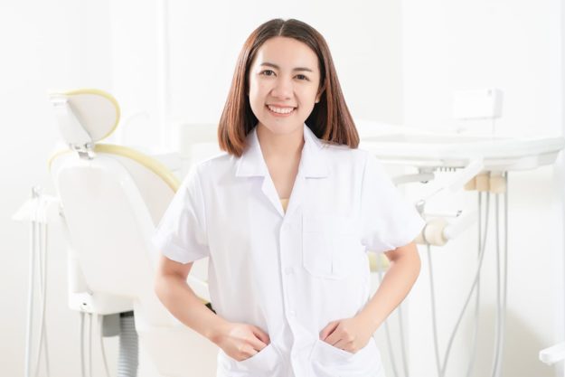 dentistry services that are open on Saturday